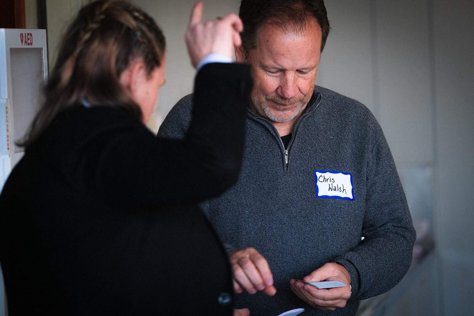 09_audience_man_amazed